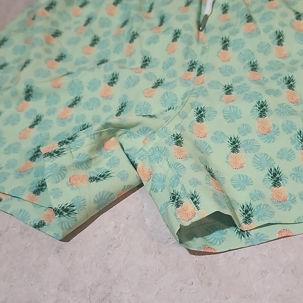 Bermies Swim Trunks Size Medium mens